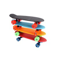 22" PP Deck Colorful Skateboard with Four Wheels Fish Banana Skateboard CE/EN13613